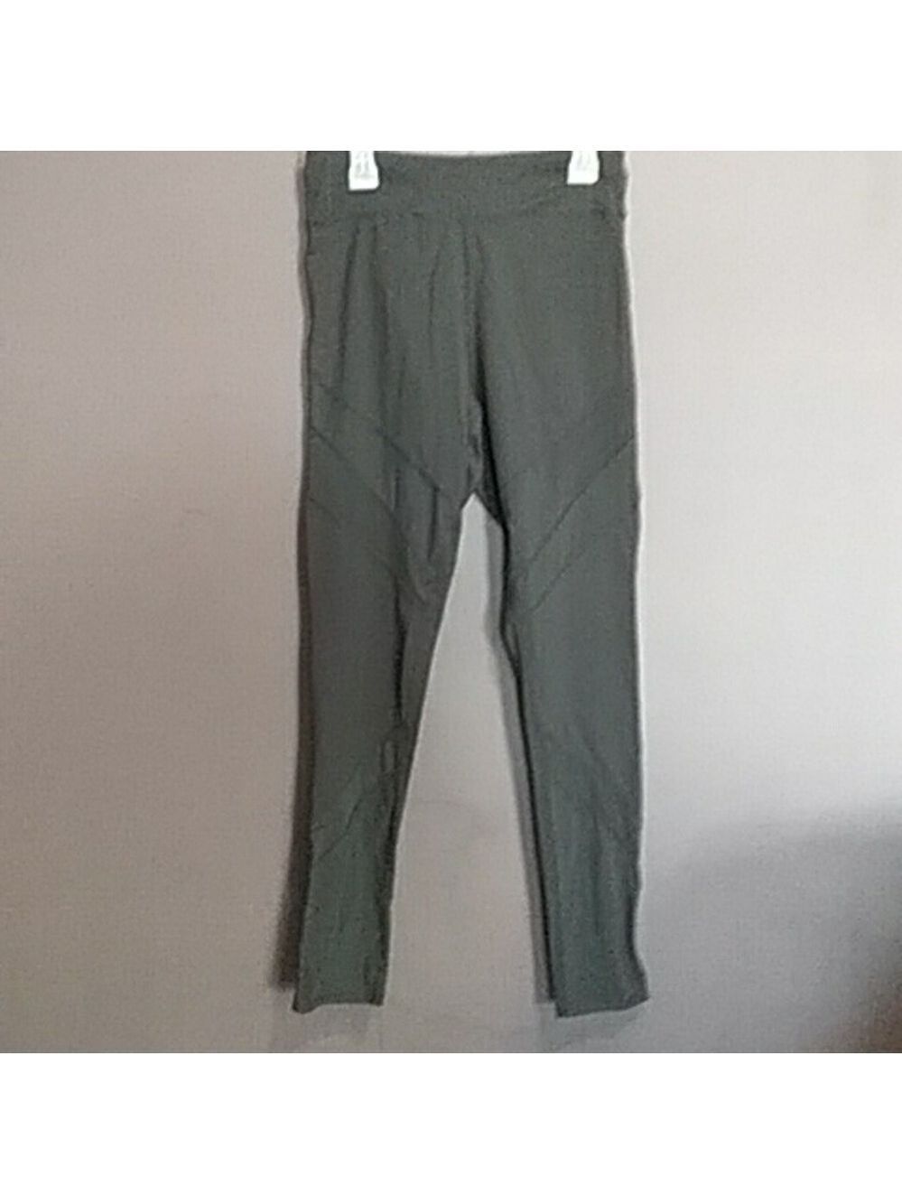 Garage leggings size small